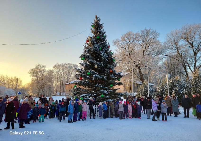 Bubių seniūnijos eglės įžiebimo šventė