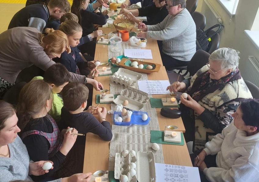 Raudėniškius subūrė velykinė edukacija