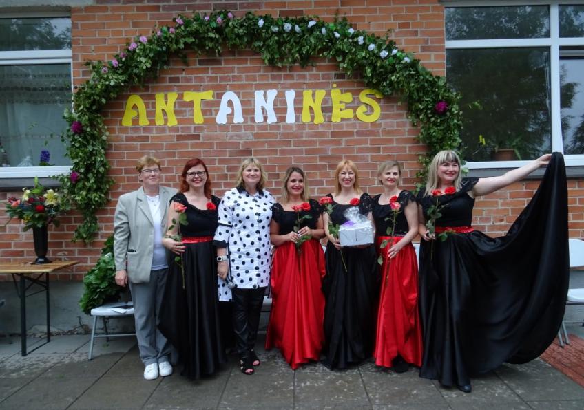ANTANINĖS ŽADŽIŪNUOSE