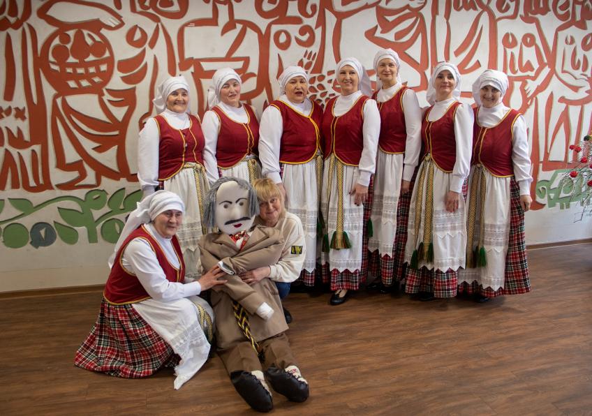 Meškuičiuose įvyko respublikinė suaugusių šokių kolektyvų šventė „Spiečius“