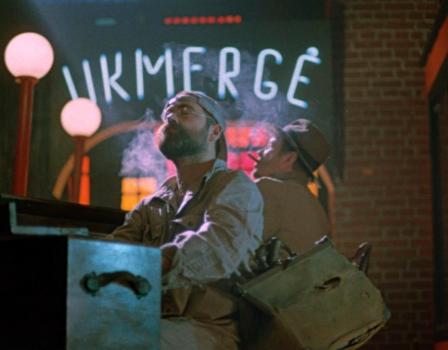 Lietuvos kino centro organizuojamos "Lietuviškos kino klasikos dienos". FILMAS "Kažkas atsitiko" (rež. A. Pozdniakovas, 1986 m.) – muzikinis filmas, kuriame groja grupės Antis, Foje, V. Kernagis. 