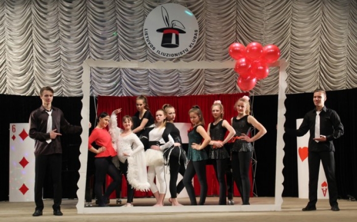 Šiaulių rajono savivaldybės kultūros centro CIRKO GRUPĖ/MAGIJOS TEATRAS